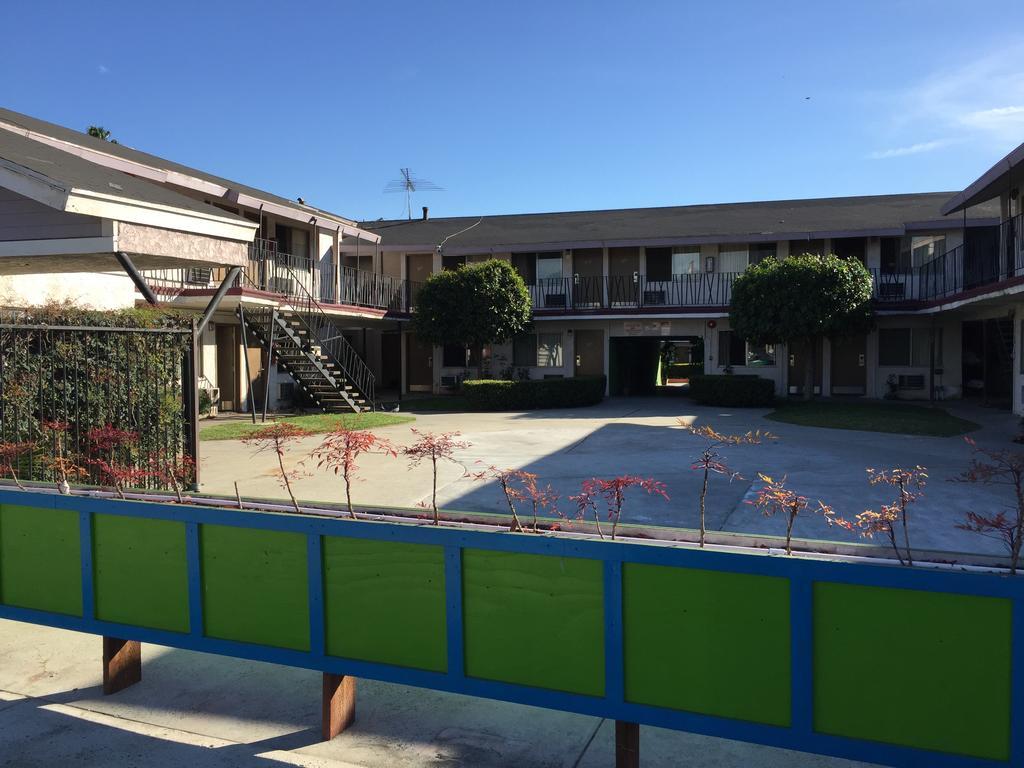 M Motel El Monte Los Angeles Bagian luar foto